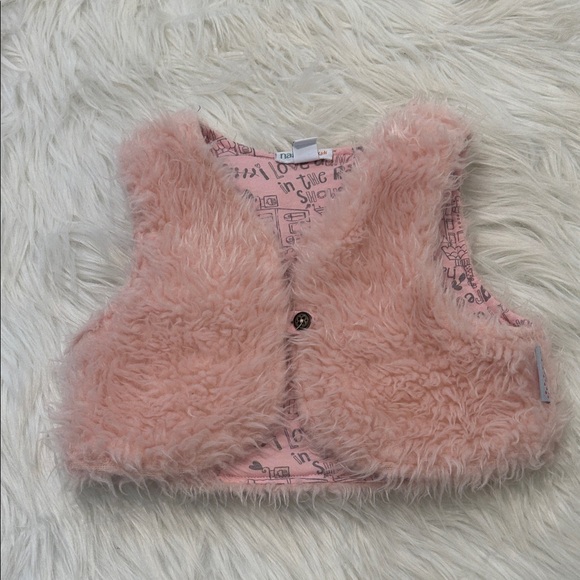naartjie Other - RARE BRAND Naartjie Fluffy Pink Kids Vest